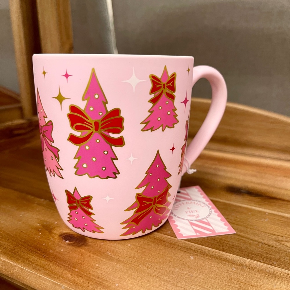 Red & Pink Christmas Trees with Bows & Metallic Gold Pink Soft Touch Mug NWT